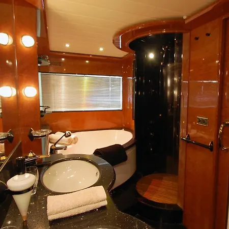 Hotel en barco Leigh Yacht