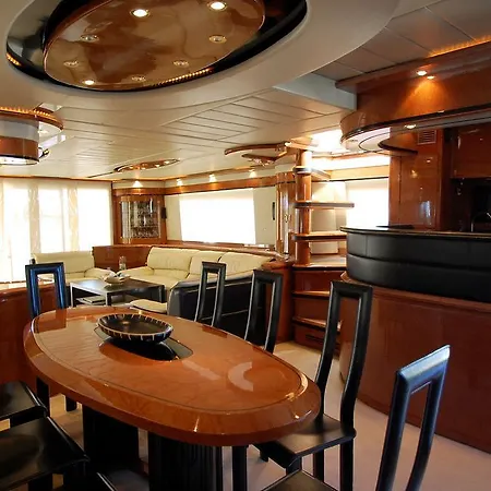 Hotel en barco Leigh Yacht